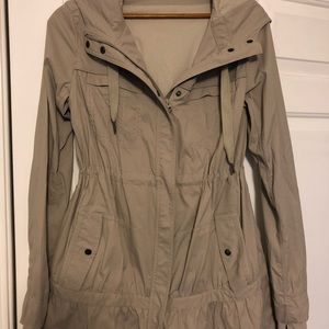 Lululemon Apres Rain Jacket